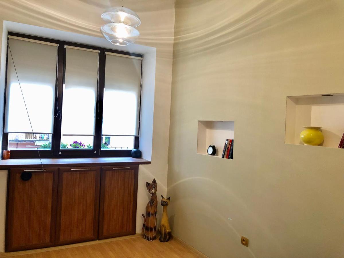 Apartment In The City Centre Львів Екстер'єр фото
