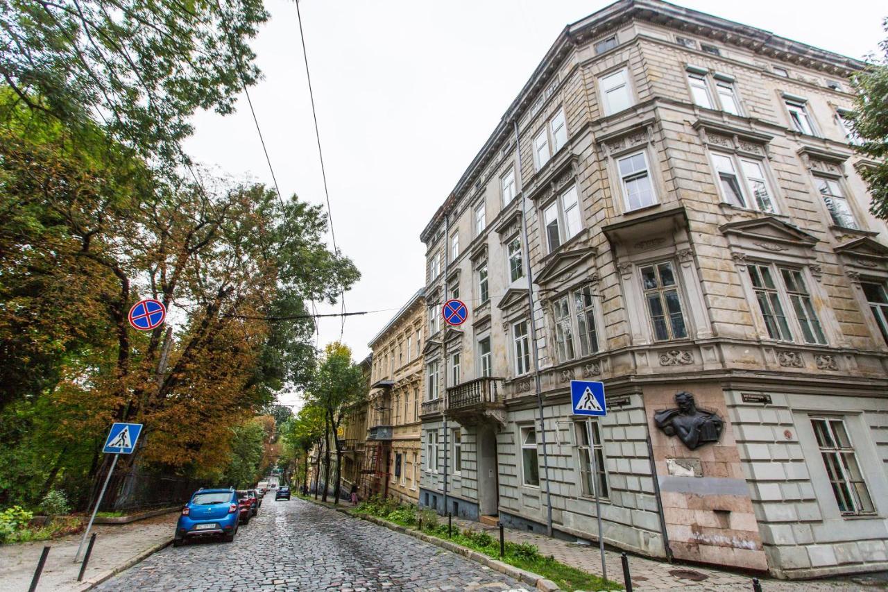 Apartment In The City Centre Львів Екстер'єр фото